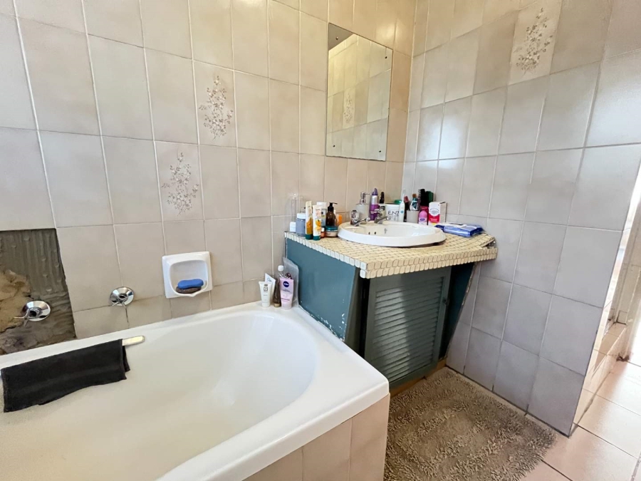 3 Bedroom Property for Sale in Florida Gauteng