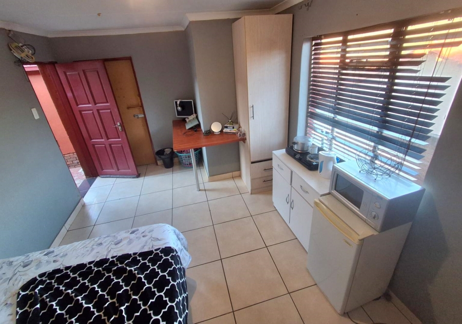 3 Bedroom Property for Sale in Atteridgeville Gauteng