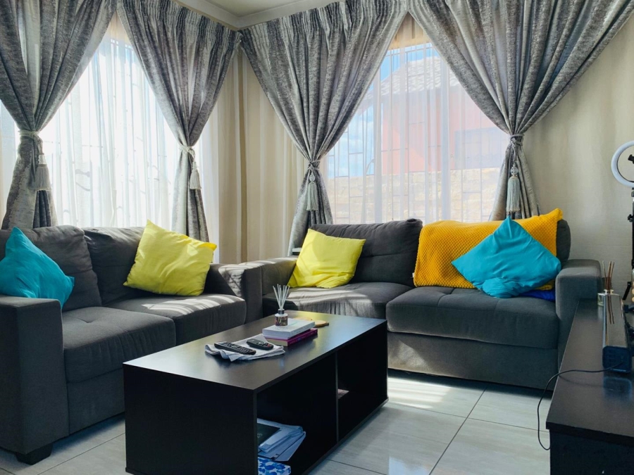 3 Bedroom Property for Sale in Soshanguve YY Gauteng