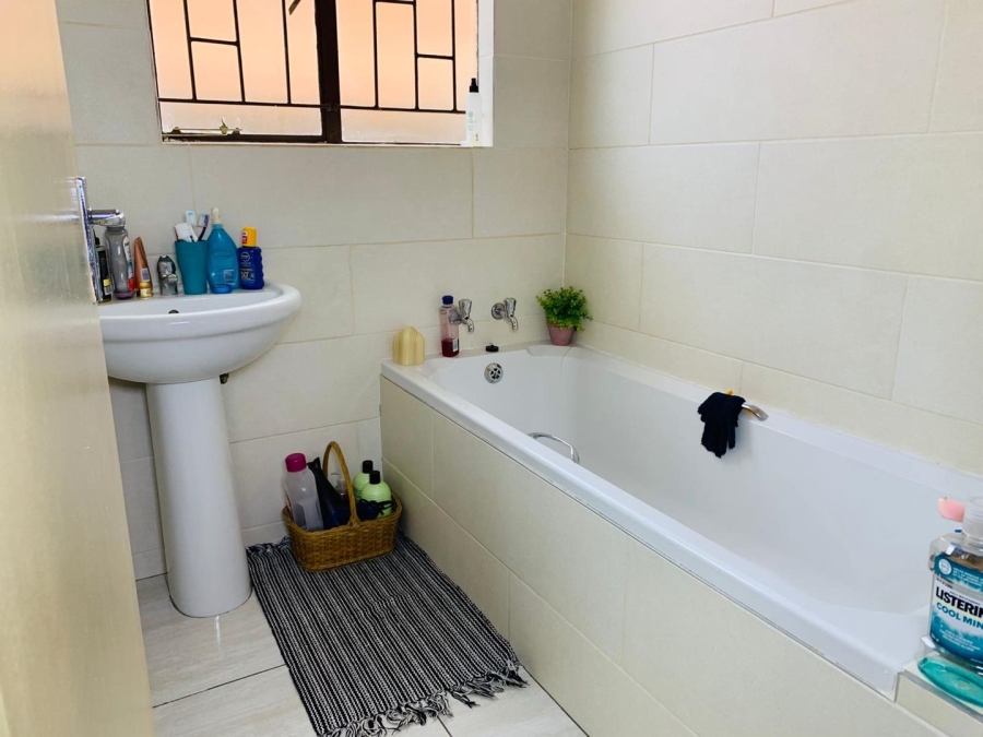 3 Bedroom Property for Sale in Soshanguve YY Gauteng