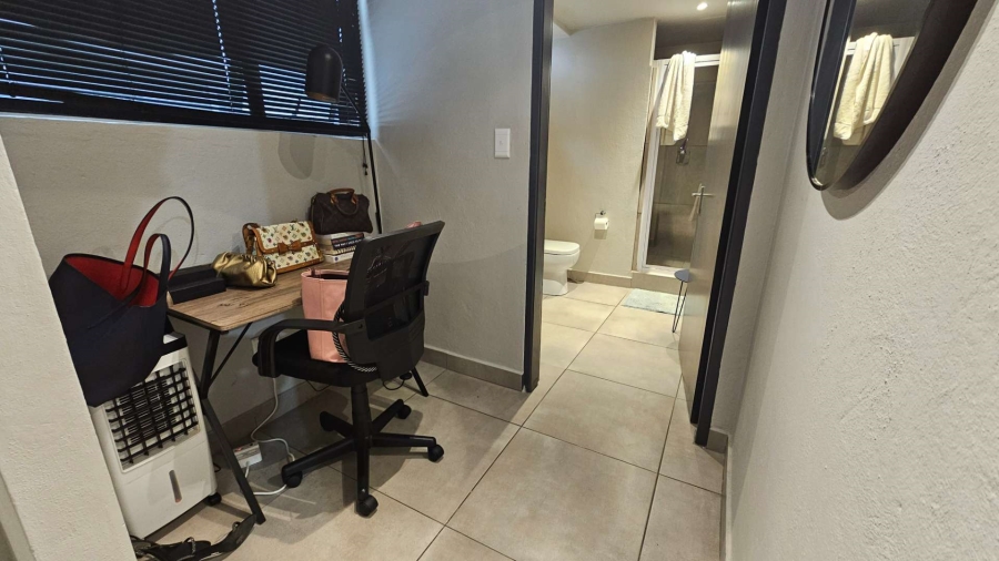 To Let 1 Bedroom Property for Rent in Lynnwood Ridge Gauteng