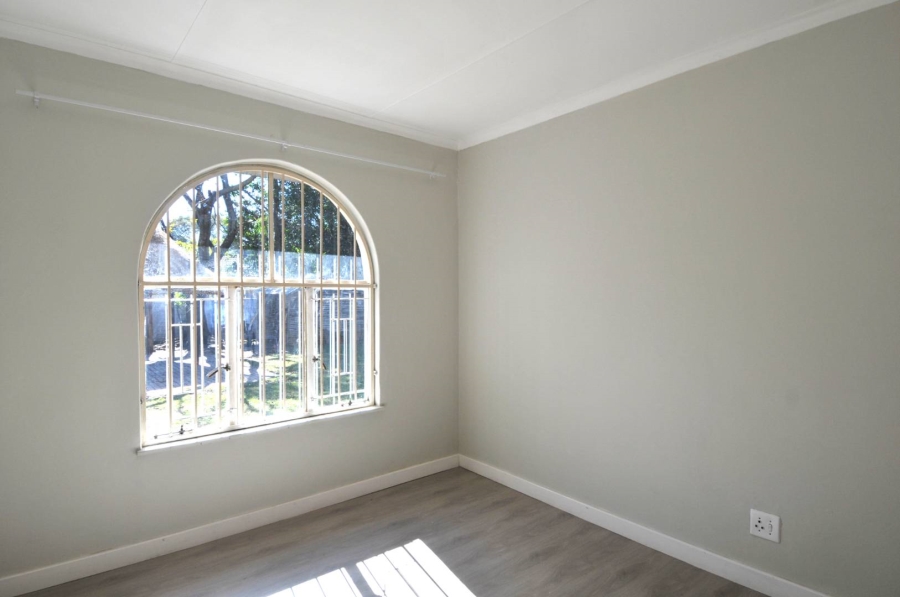 4 Bedroom Property for Sale in Garsfontein Gauteng
