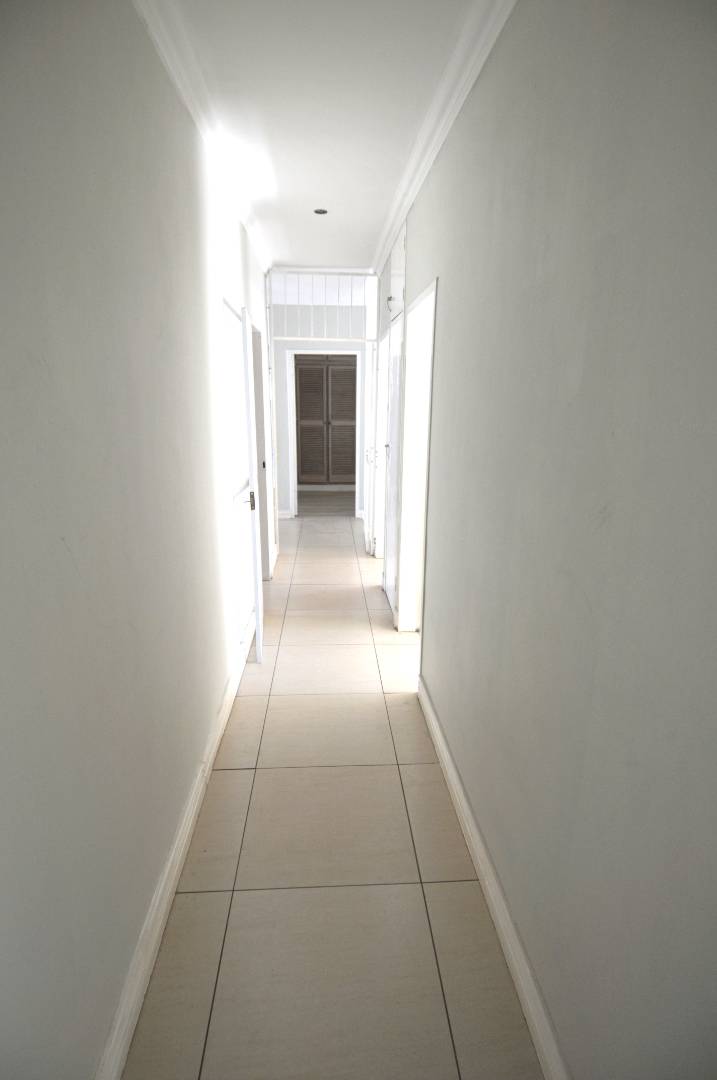 4 Bedroom Property for Sale in Garsfontein Gauteng