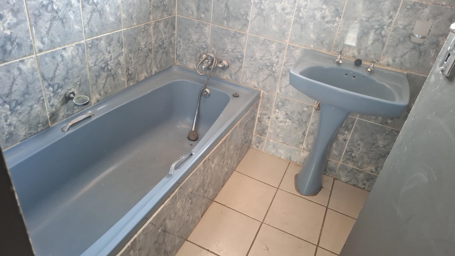 3 Bedroom Property for Sale in Soshanguve BB Gauteng