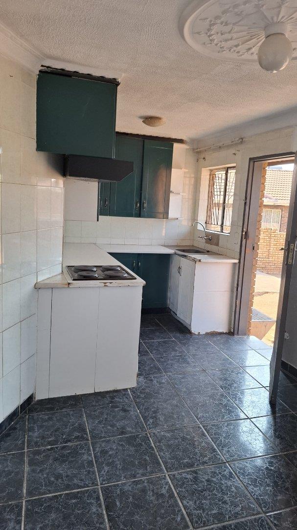3 Bedroom Property for Sale in Soshanguve BB Gauteng