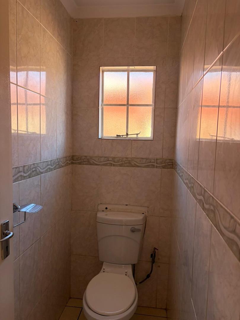 3 Bedroom Property for Sale in Nkwe Estate Gauteng
