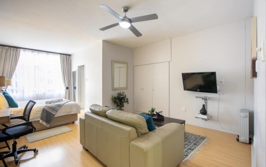To Let 1 Bedroom Property for Rent in Illovo Gauteng