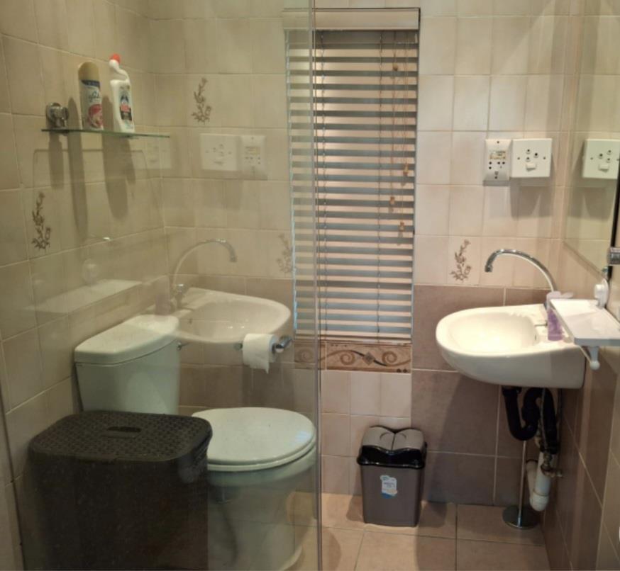 To Let 1 Bedroom Property for Rent in Illovo Gauteng