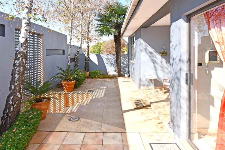 2 Bedroom Property for Sale in Norwood Gauteng