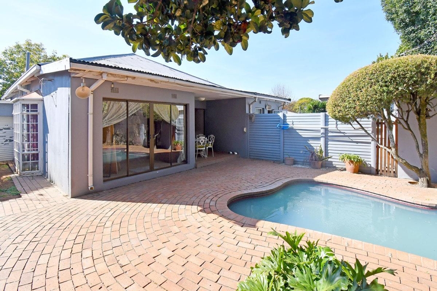 2 Bedroom Property for Sale in Norwood Gauteng