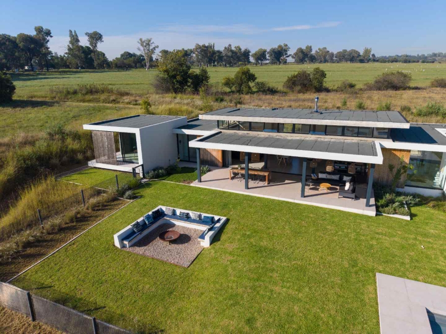 4 Bedroom Property for Sale in Monaghan Farm Gauteng