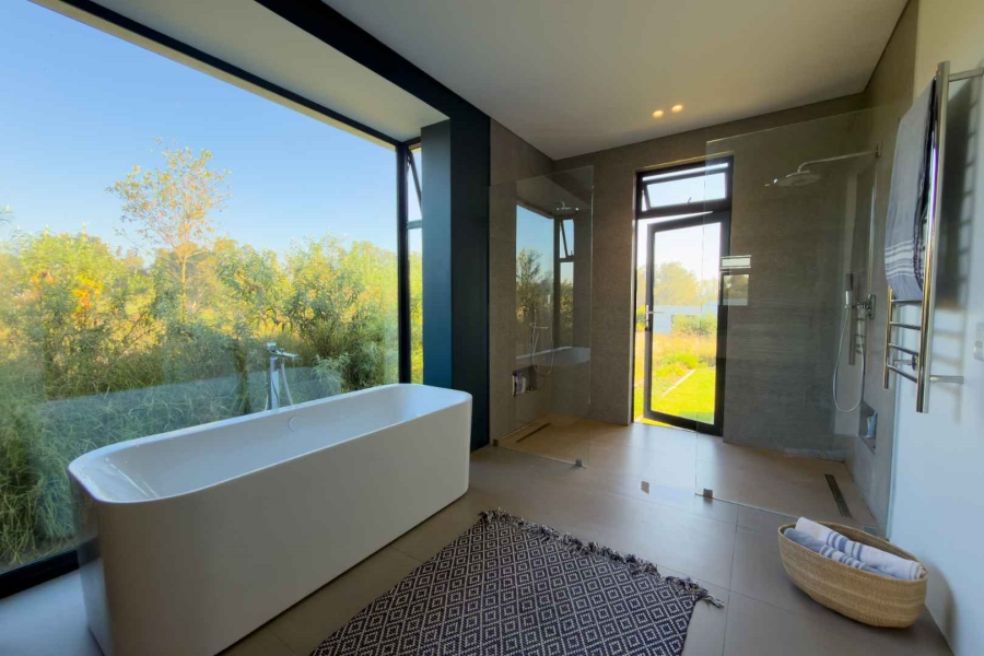 4 Bedroom Property for Sale in Monaghan Farm Gauteng