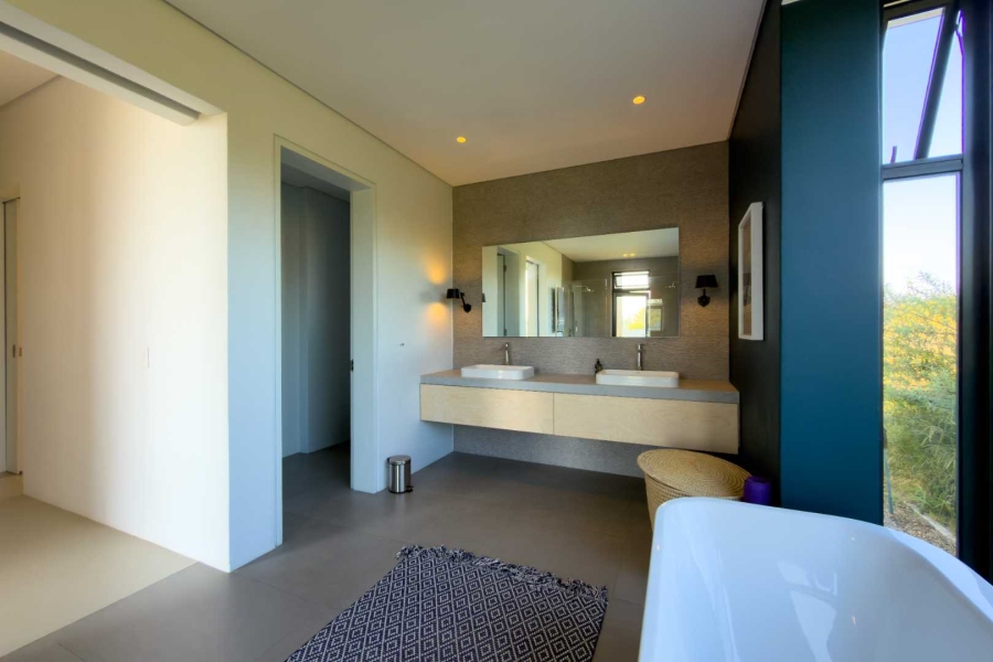 4 Bedroom Property for Sale in Monaghan Farm Gauteng