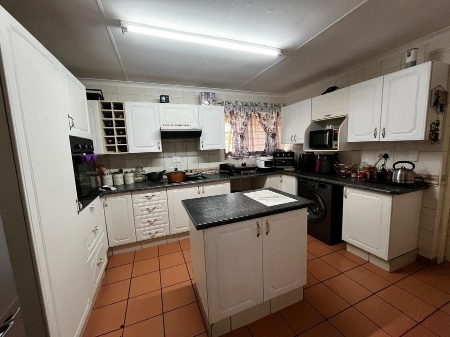 3 Bedroom Property for Sale in Rynfield Gauteng