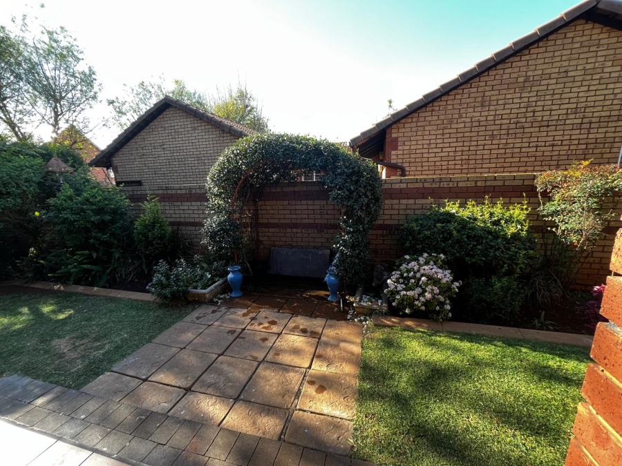 3 Bedroom Property for Sale in Rynfield Gauteng