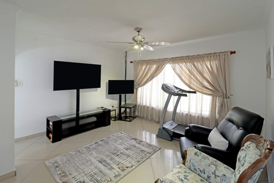 3 Bedroom Property for Sale in Greenhills Gauteng