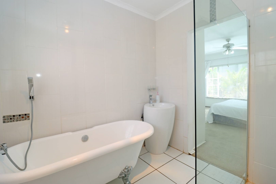 3 Bedroom Property for Sale in Greenhills Gauteng
