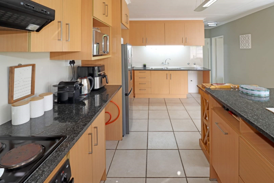 3 Bedroom Property for Sale in Greenhills Gauteng