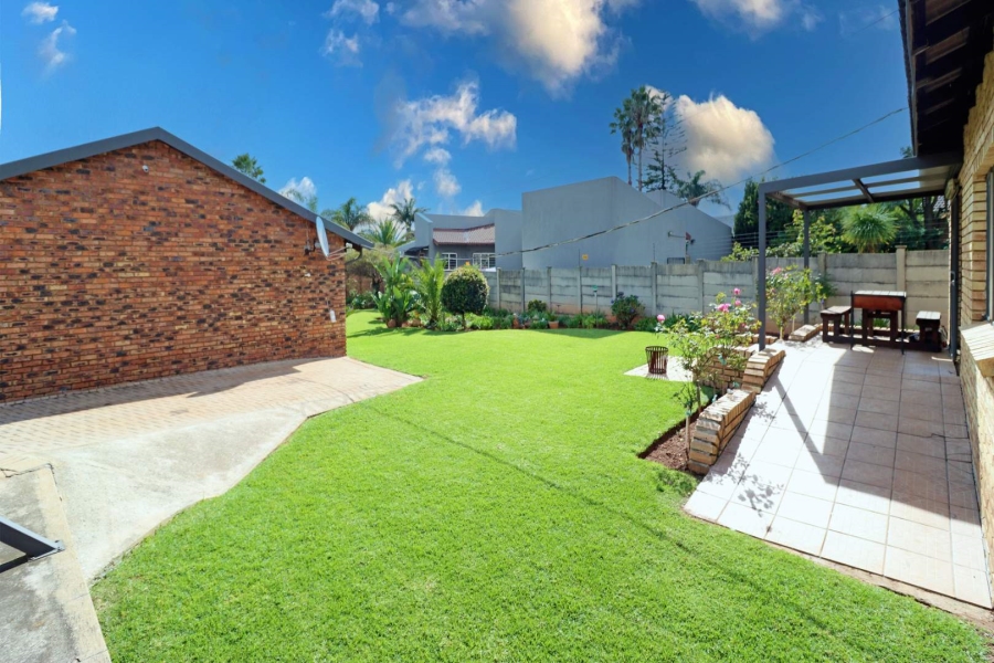3 Bedroom Property for Sale in Greenhills Gauteng