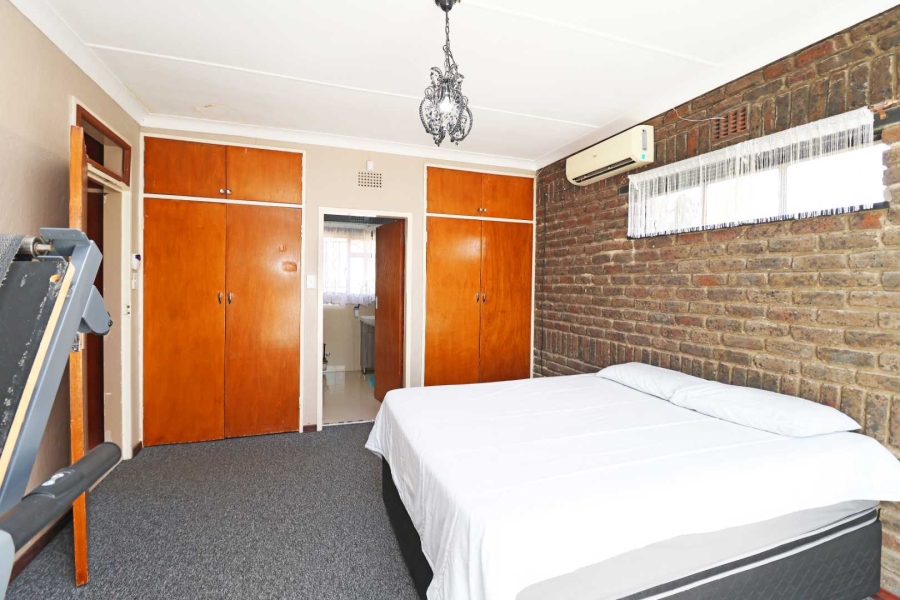 3 Bedroom Property for Sale in Greenhills Gauteng