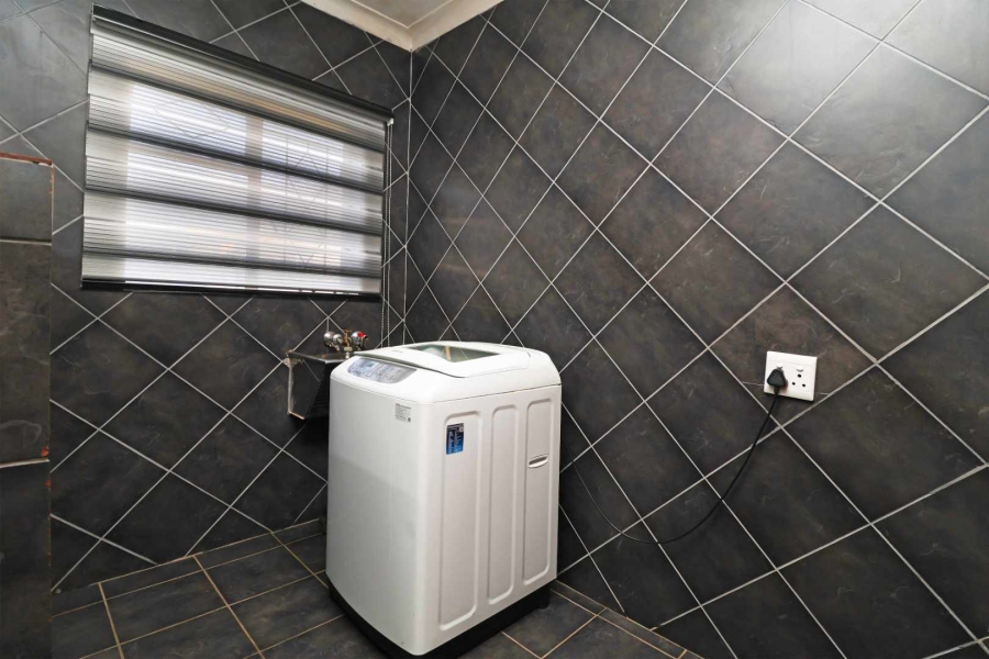 3 Bedroom Property for Sale in Greenhills Gauteng
