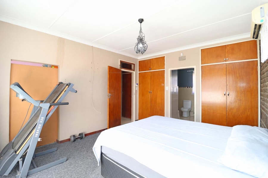 3 Bedroom Property for Sale in Greenhills Gauteng