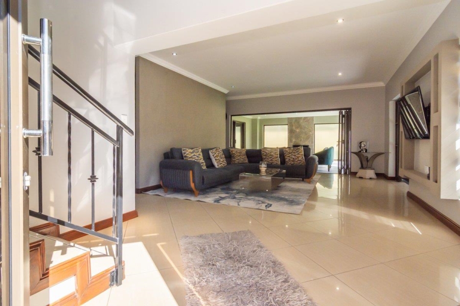 To Let 3 Bedroom Property for Rent in Homes Haven Gauteng