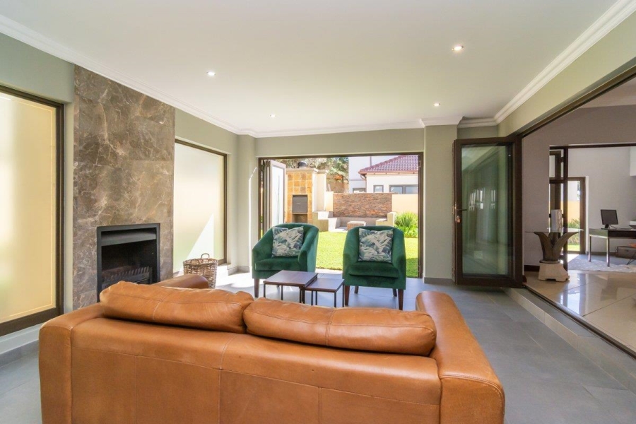 To Let 3 Bedroom Property for Rent in Homes Haven Gauteng