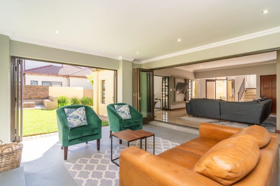 To Let 3 Bedroom Property for Rent in Homes Haven Gauteng