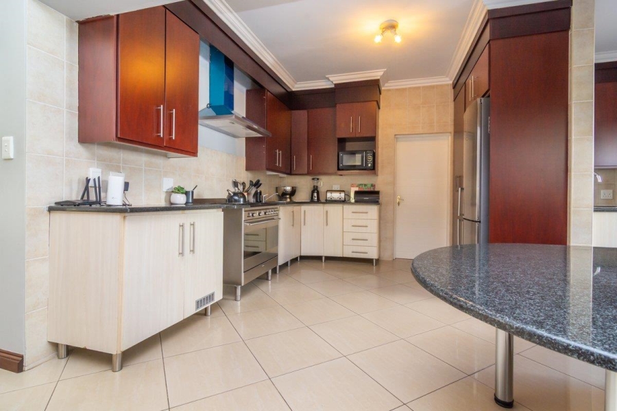To Let 3 Bedroom Property for Rent in Homes Haven Gauteng