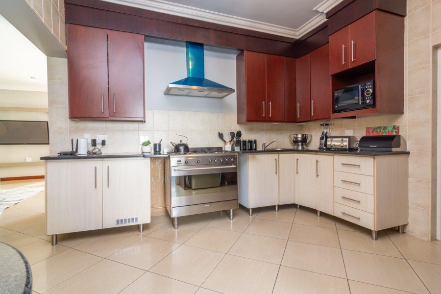 To Let 3 Bedroom Property for Rent in Homes Haven Gauteng