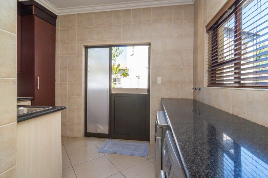 To Let 3 Bedroom Property for Rent in Homes Haven Gauteng