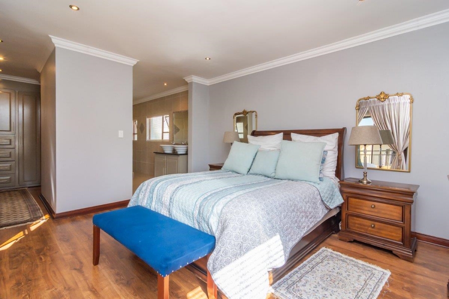 To Let 3 Bedroom Property for Rent in Homes Haven Gauteng