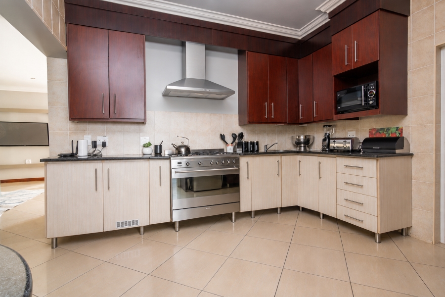 To Let 3 Bedroom Property for Rent in Homes Haven Gauteng