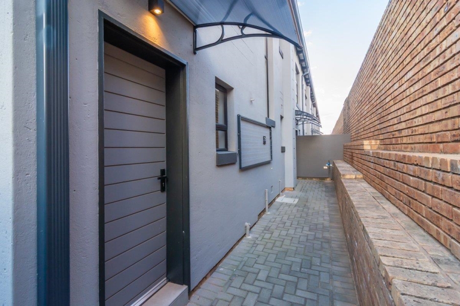 3 Bedroom Property for Sale in Noordheuwel Gauteng