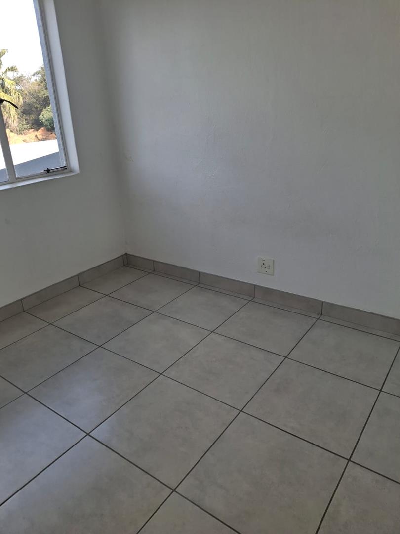 0 Bedroom Property for Sale in Linmeyer Gauteng