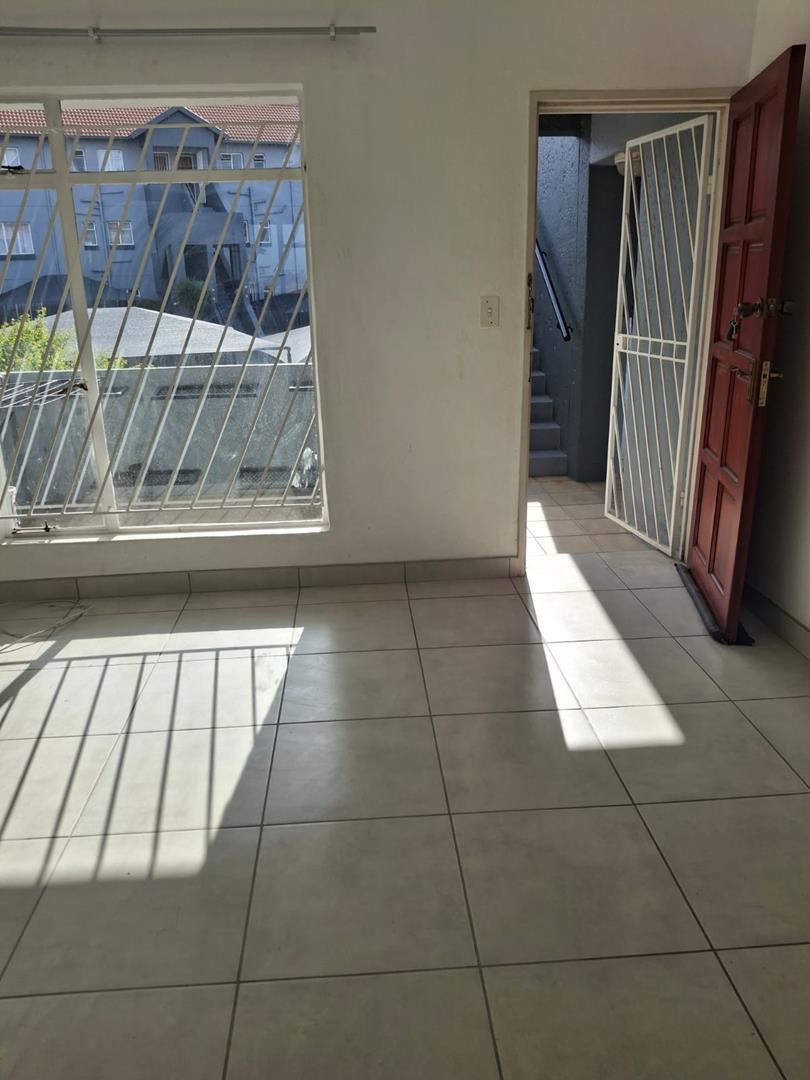 0 Bedroom Property for Sale in Linmeyer Gauteng