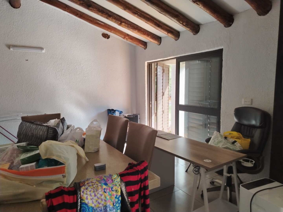 4 Bedroom Property for Sale in Flourana Gauteng