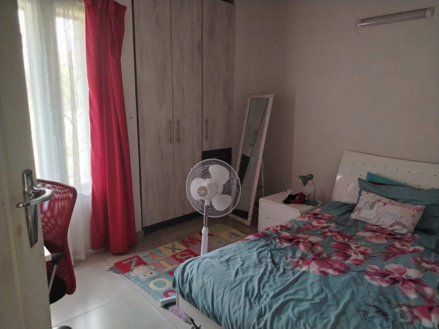 4 Bedroom Property for Sale in Flourana Gauteng