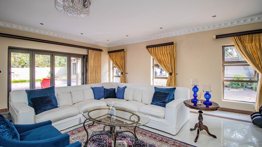 4 Bedroom Property for Sale in Lakefield Gauteng