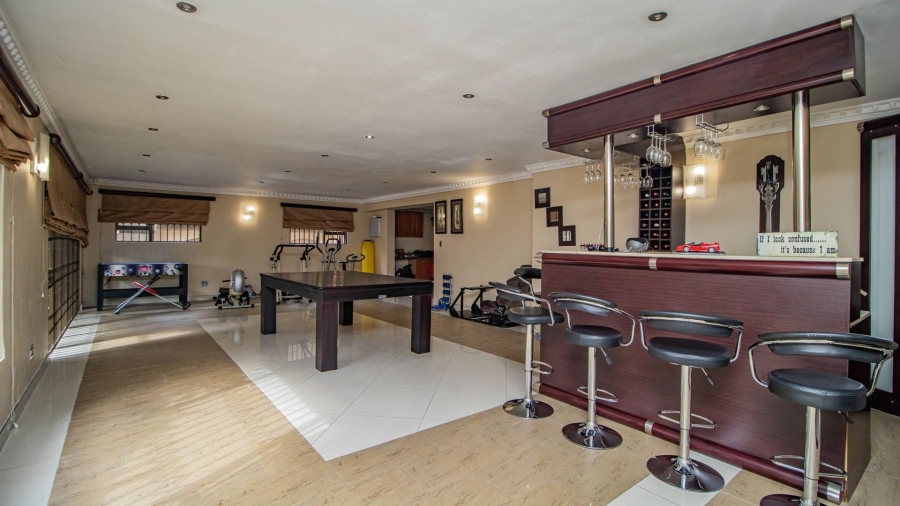 4 Bedroom Property for Sale in Lakefield Gauteng