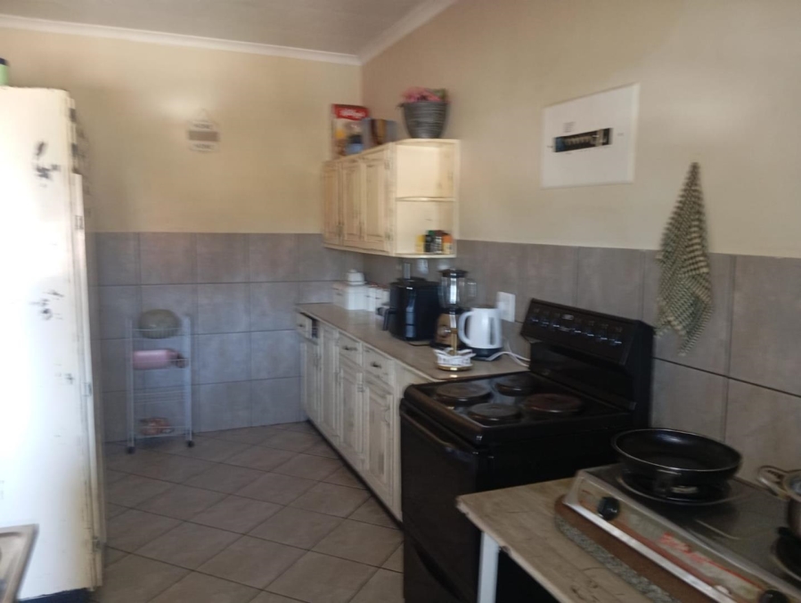 To Let 2 Bedroom Property for Rent in Brackenhurst Gauteng