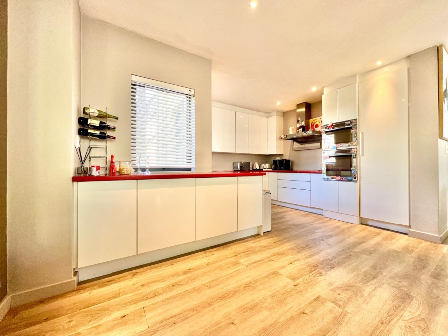 To Let 3 Bedroom Property for Rent in Wendywood Gauteng