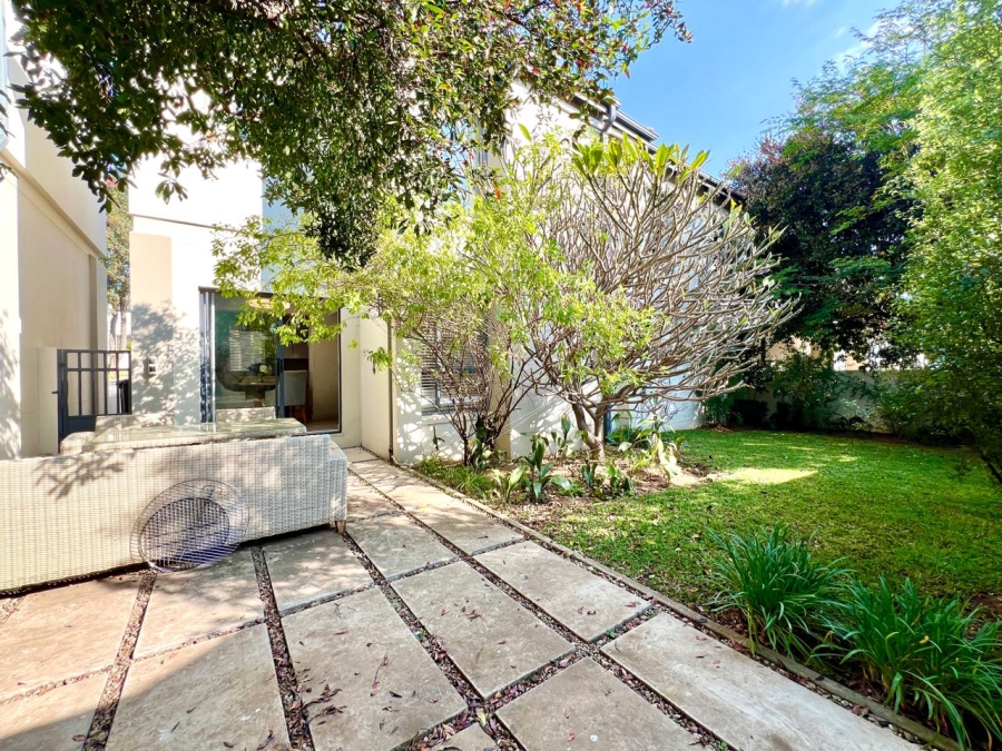 To Let 3 Bedroom Property for Rent in Wendywood Gauteng