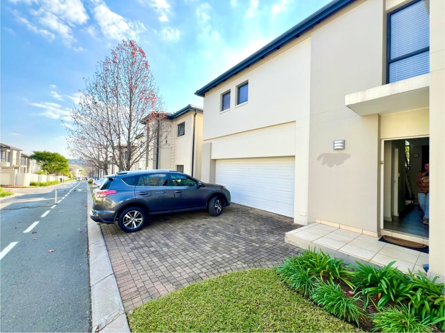 To Let 3 Bedroom Property for Rent in Wendywood Gauteng