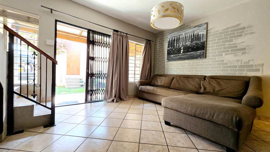 2 Bedroom Property for Sale in Pretorius Park Gauteng