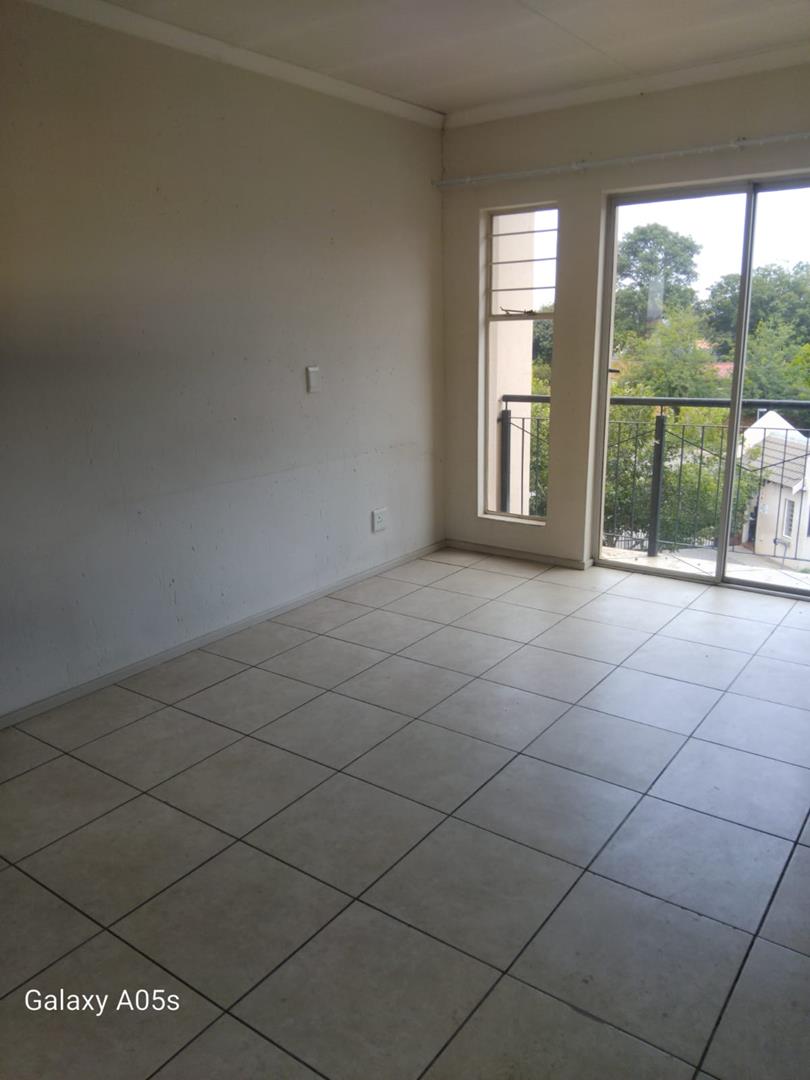2 Bedroom Property for Sale in Klippoortje Gauteng