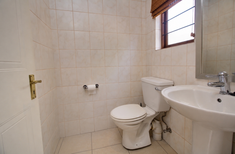 3 Bedroom Property for Sale in Radiokop Gauteng
