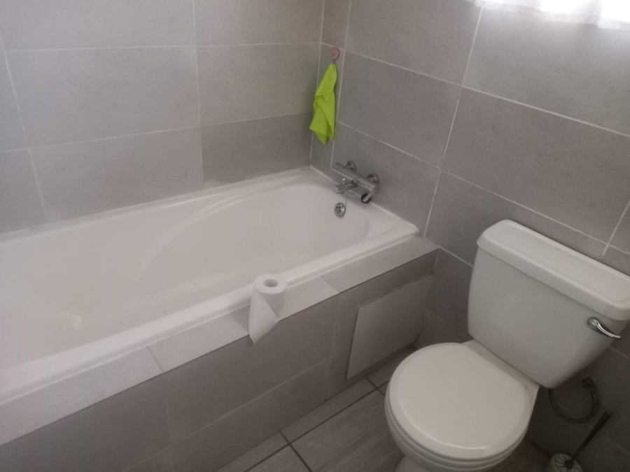 3 Bedroom Property for Sale in Klopperpark Gauteng