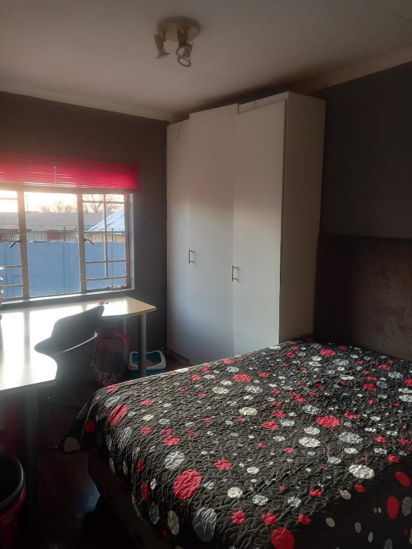 3 Bedroom Property for Sale in Klopperpark Gauteng